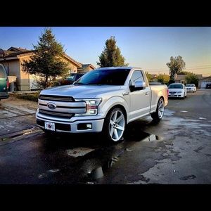 Meet your Posher, Omar